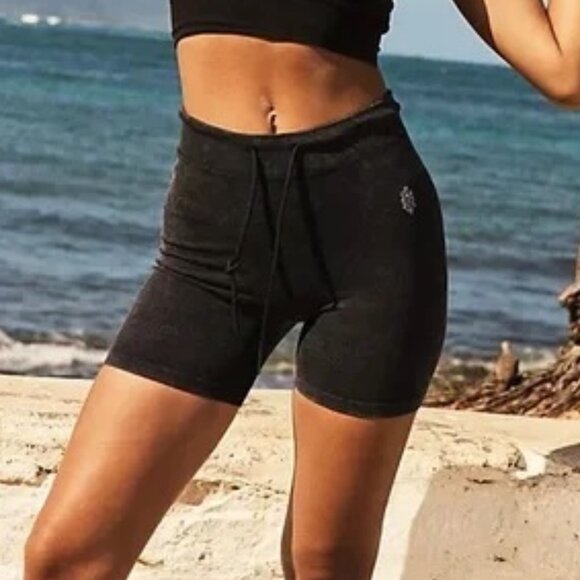 Free People Pants - NWOT Free People Go To Rib Shorts